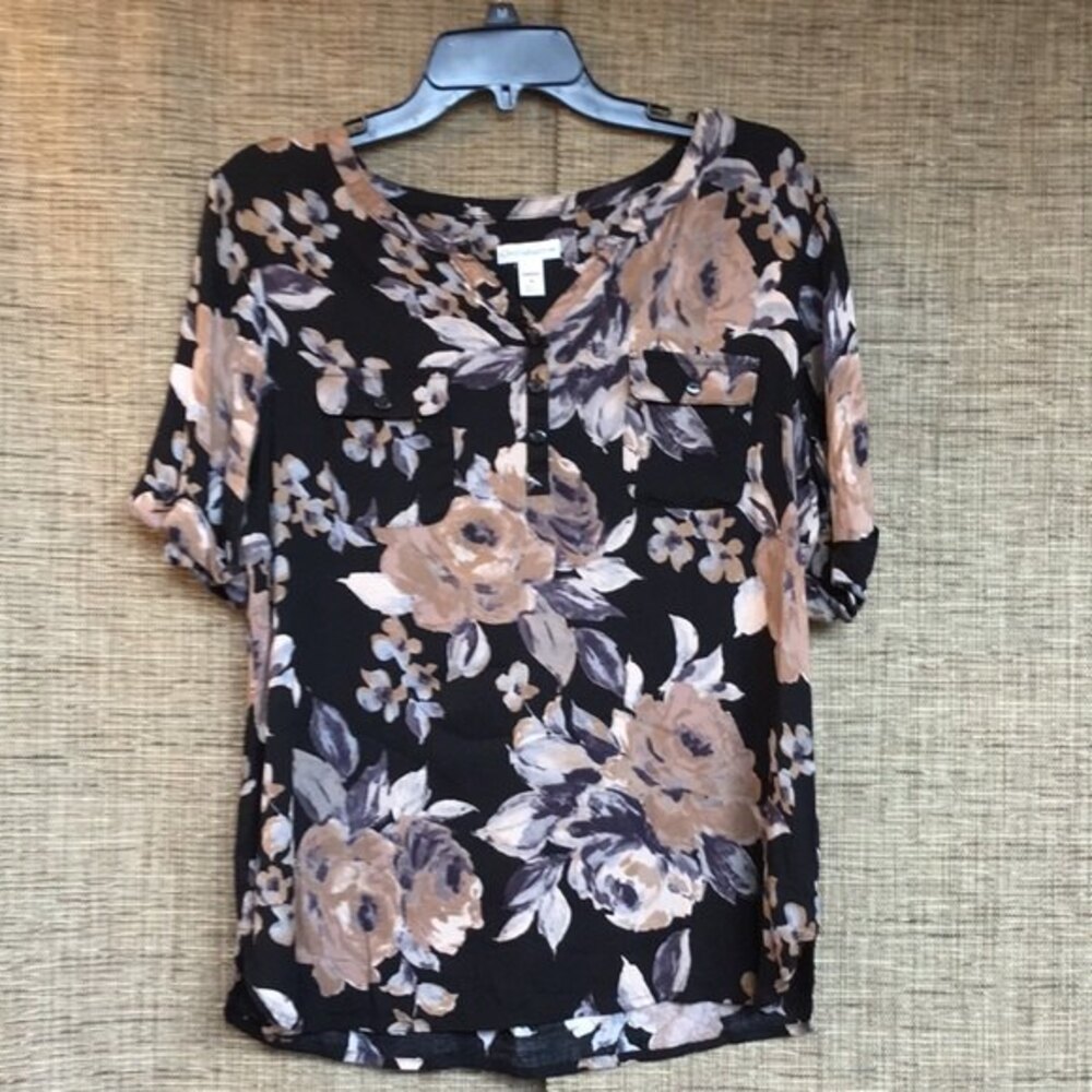 Croft and Barrow stretch rayon floral print blouse size M.